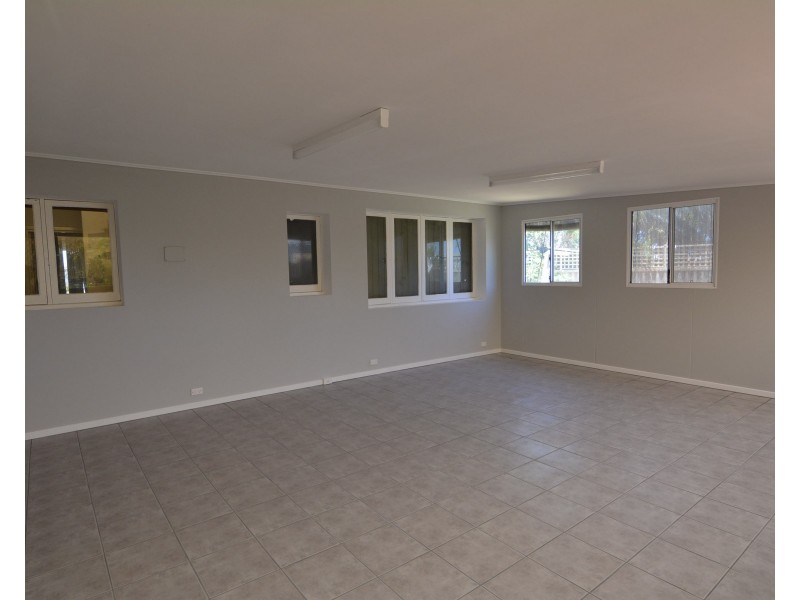 9 Ridley Place, Carnarvon WA 6701