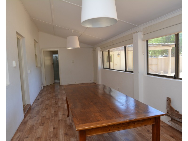 589 Robinson Street, Carnarvon WA 6701