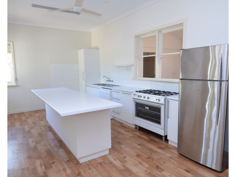 589 Robinson Street, Carnarvon WA 6701