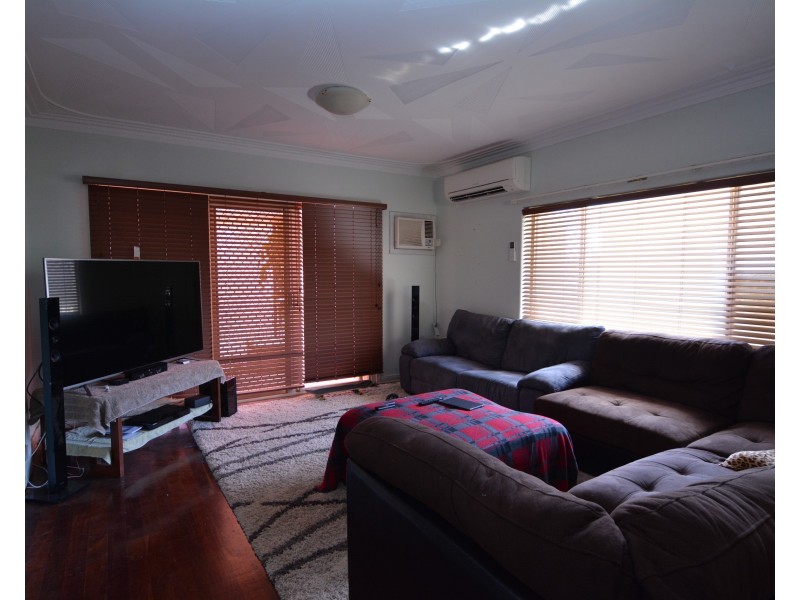 27 Hubble Street, Carnarvon WA 6701