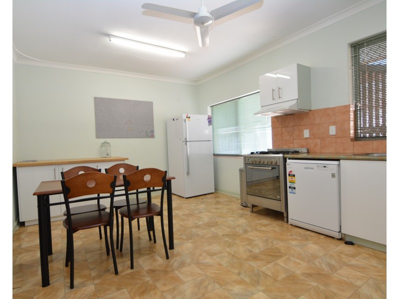 27 Hubble Street, Carnarvon WA 6701