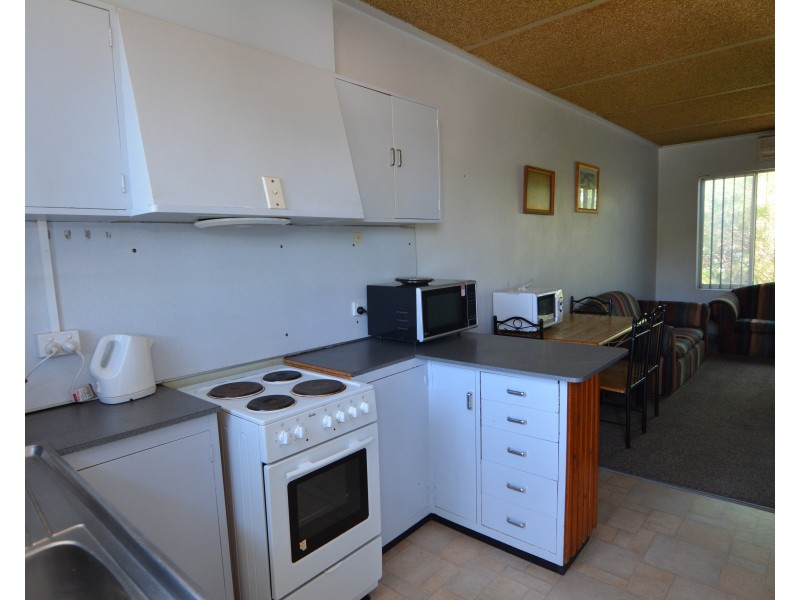 5/6 James Street, Carnarvon WA 6701