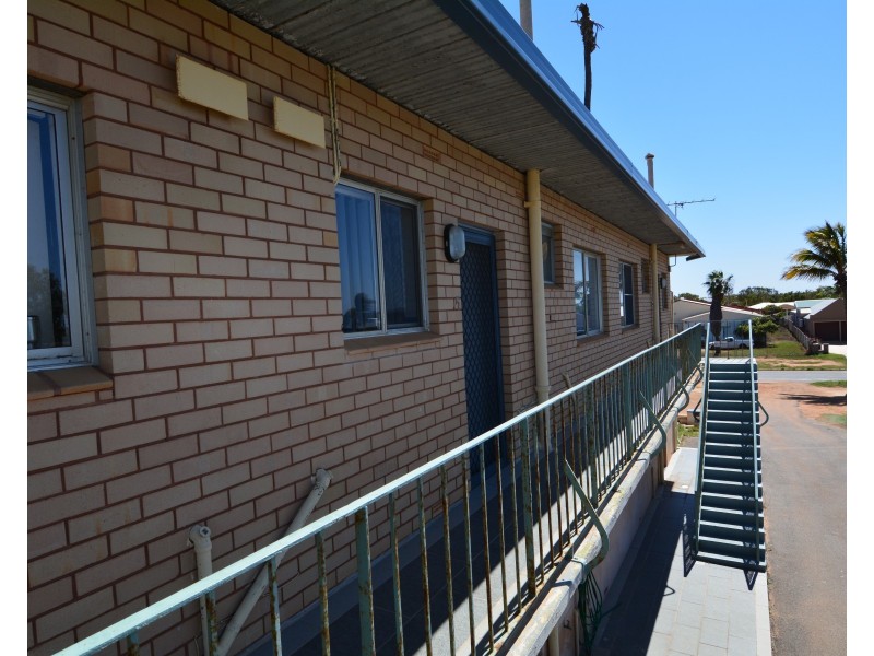 5/6 James Street, Carnarvon WA 6701