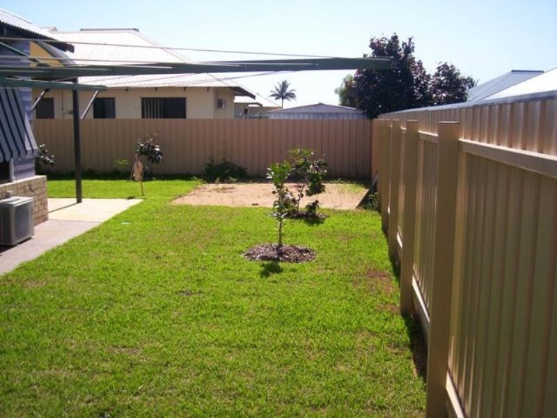 4 Mindirra Crescent, Carnarvon WA 6701