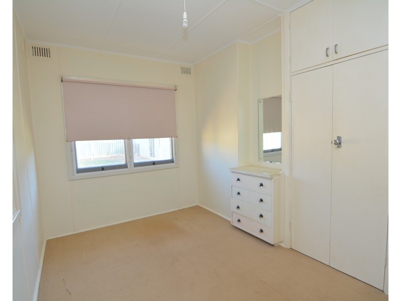 27 Dempster Road, Carnarvon WA 6701