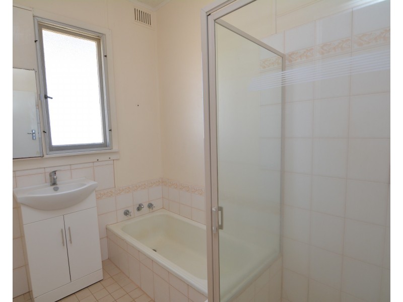 27 Dempster Road, Carnarvon WA 6701