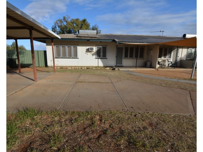 18A Ridley Place, Carnarvon WA 6701