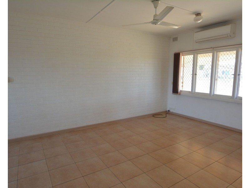 18A Ridley Place, Carnarvon WA 6701