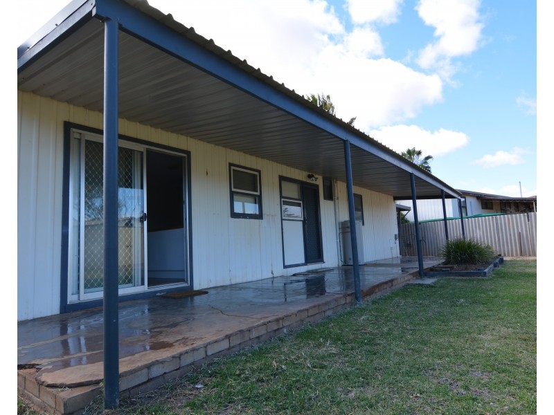 29 Wheelock Way, Carnarvon WA 6701