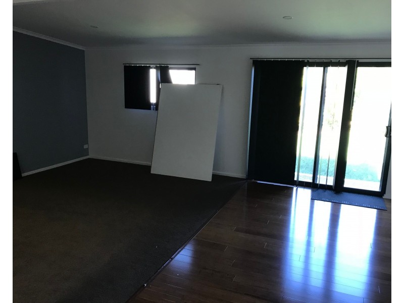 6 Shallcross Street, East Carnarvon WA 6701