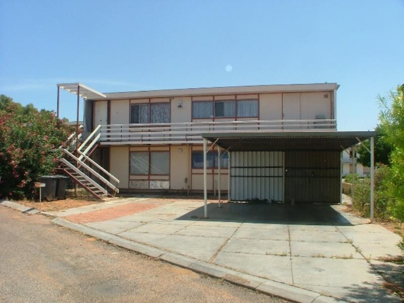 15 and 16, 1 Hearn Place, Carnarvon WA 6701