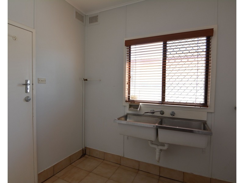 263 Robinson Street, Carnarvon WA 6701