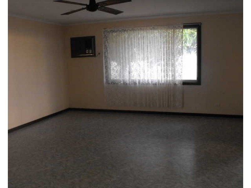 14 Shallcross Street, Carnarvon WA 6701