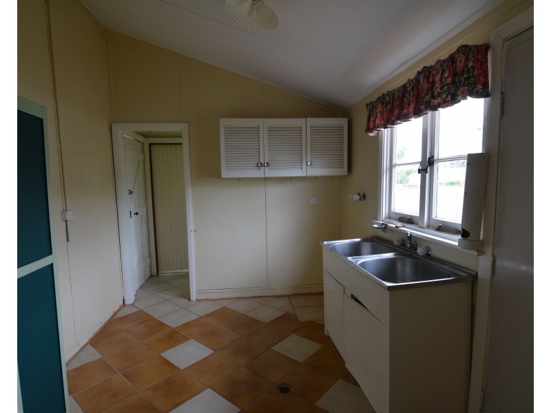 57 Douglas Street, Carnarvon WA 6701