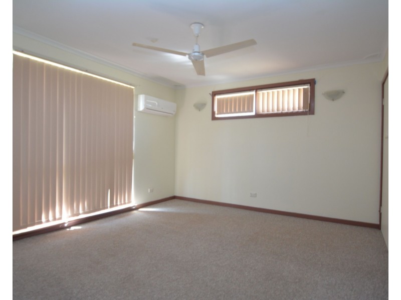 43 Wheelock Way, Carnarvon WA 6701