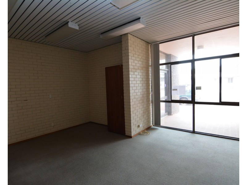 13 Stuart Street, Carnarvon WA 6701