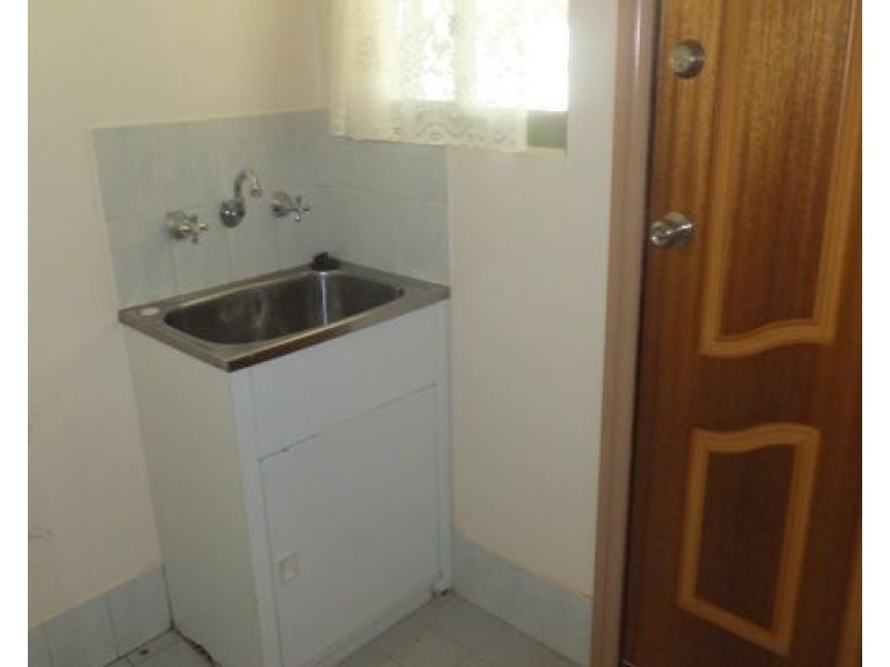 4/9 Finnerty Street, Carnarvon WA 6701