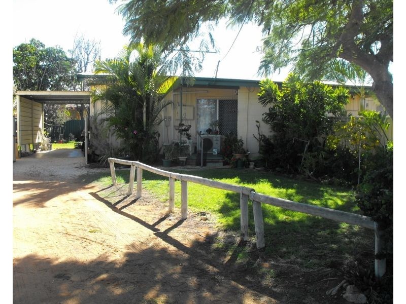 5A Pratt Court, Carnarvon WA 6701