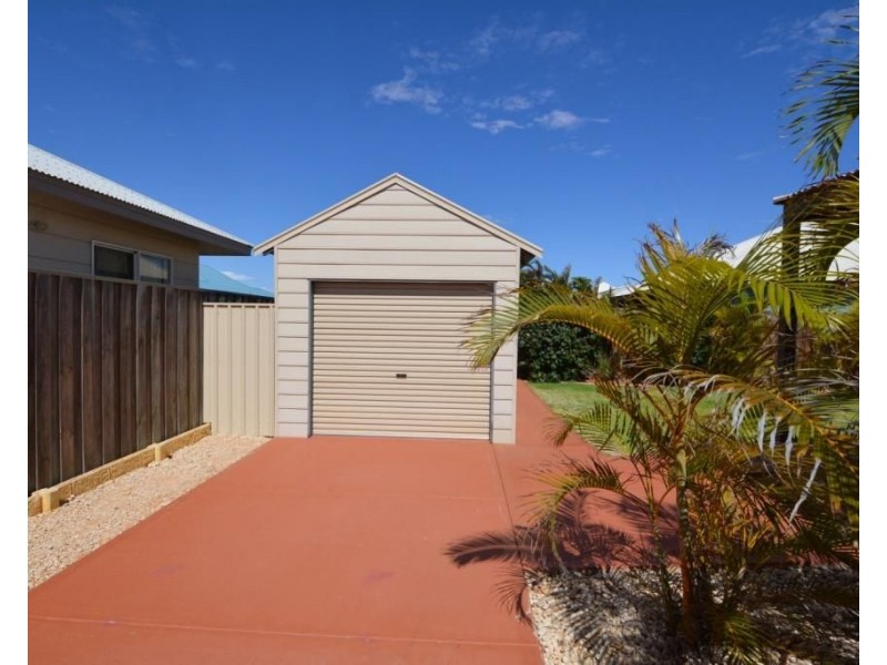 32 Yardi Quays, Carnarvon WA 6701