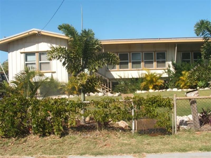 24 Crowther Street, Carnarvon WA 6701