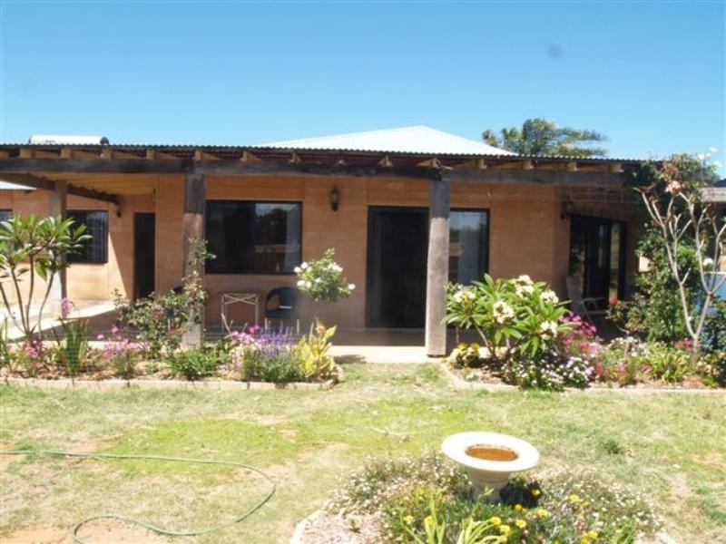 99 William Street, Carnarvon WA 6701