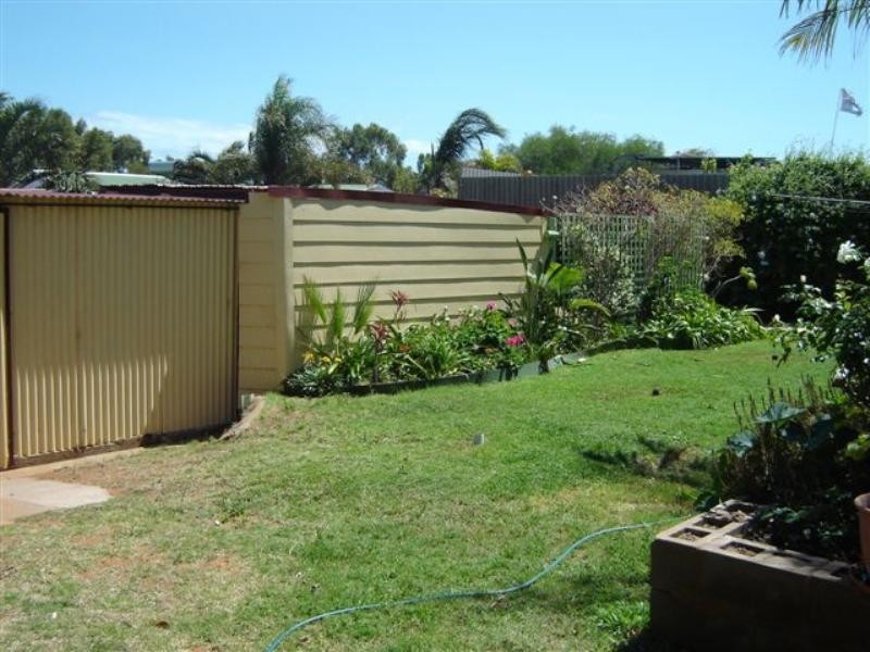 7 Dempster Road, Carnarvon WA 6701