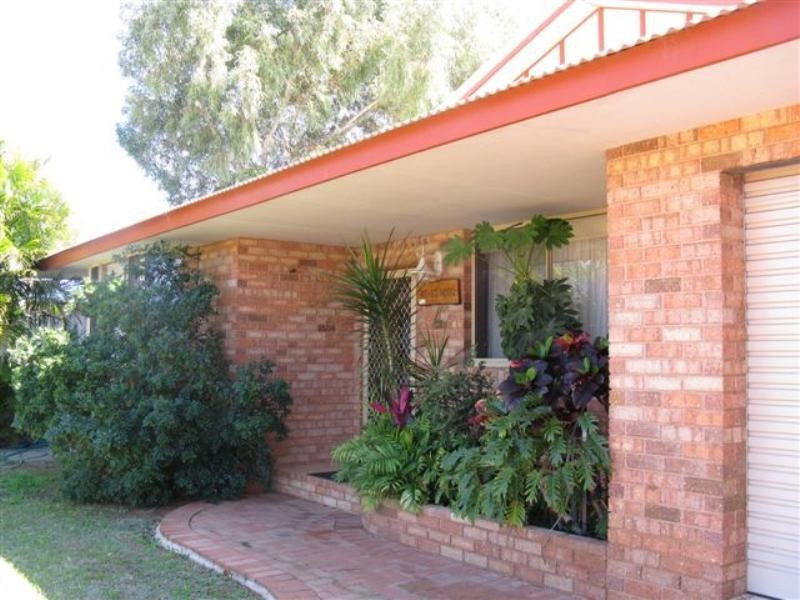 4 Meiklejohn Crescent, Carnarvon WA 6701