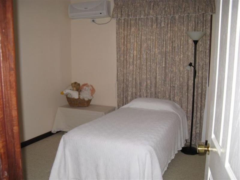 4 Meiklejohn Crescent, Carnarvon WA 6701