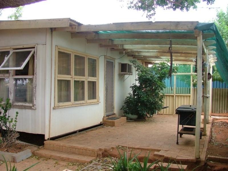 18 William Street, Carnarvon WA 6701