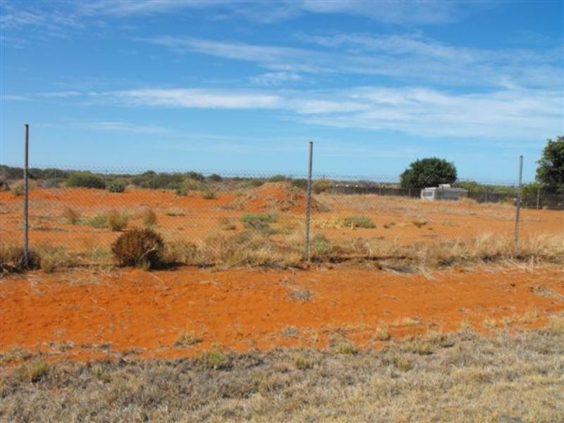 38 Cleveland Street, Carnarvon WA 6701