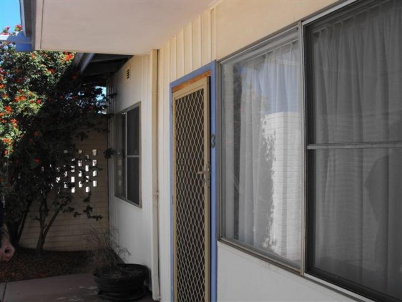 8 Richards Street, Carnarvon WA 6701