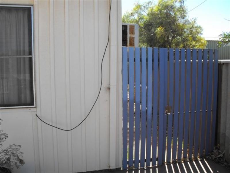 8 Richards Street, Carnarvon WA 6701