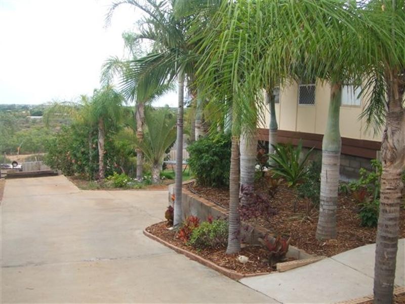 14 Craggs Court, Carnarvon WA 6701