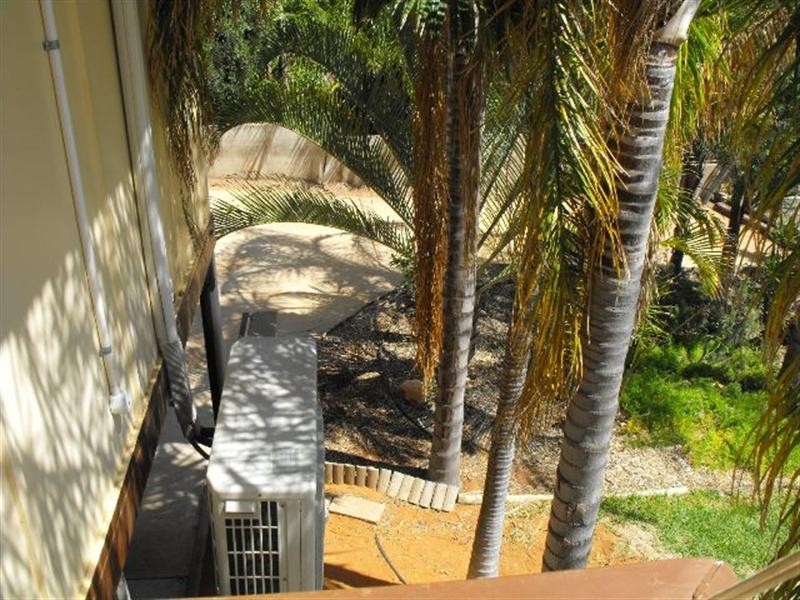 14 Craggs Court, Carnarvon WA 6701