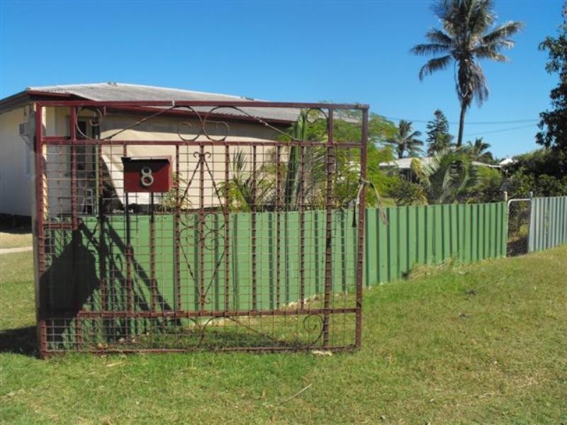 8 Hubble Street, Carnarvon WA 6701