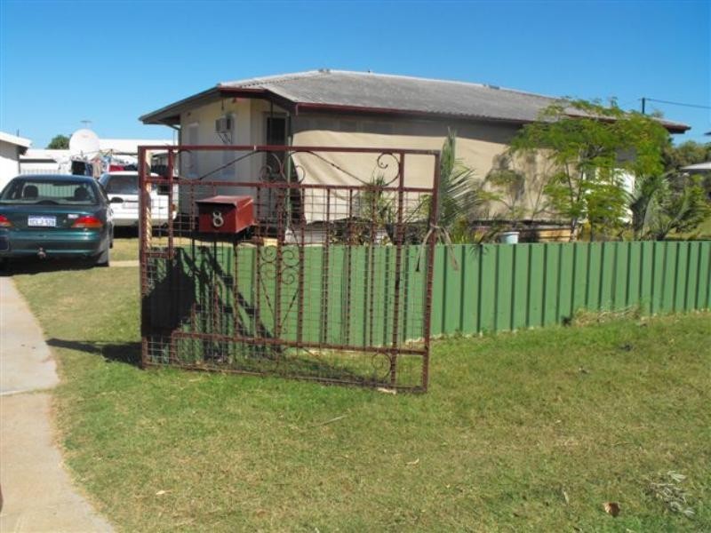 8 Hubble Street, Carnarvon WA 6701