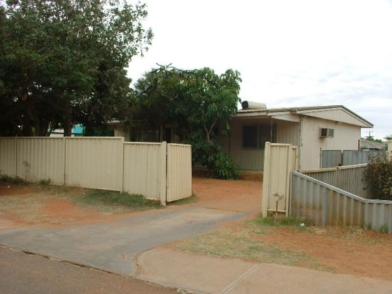 30 Wheelock Way, Carnarvon WA 6701
