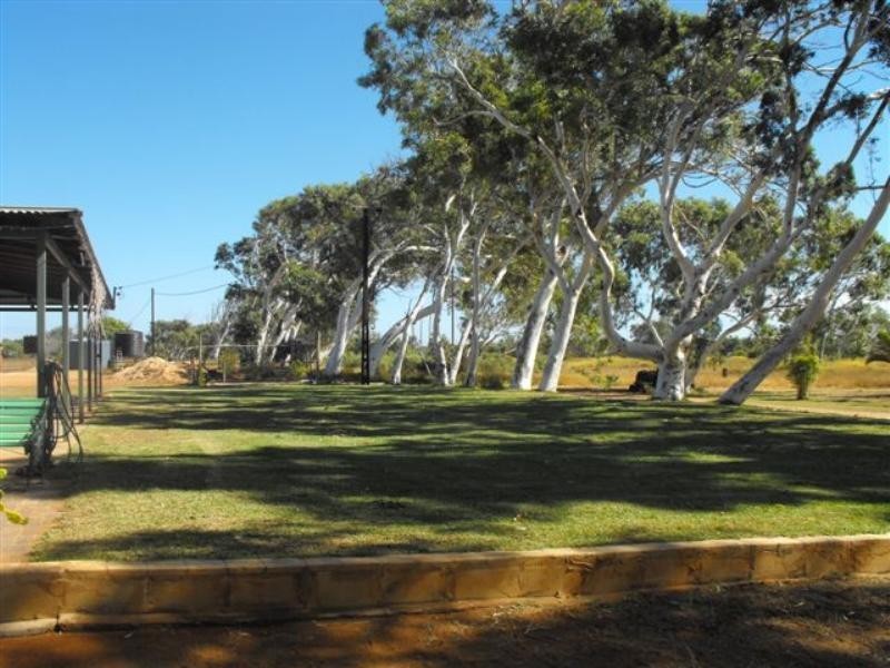 50 Bibbawarra Road, Carnarvon WA 6701