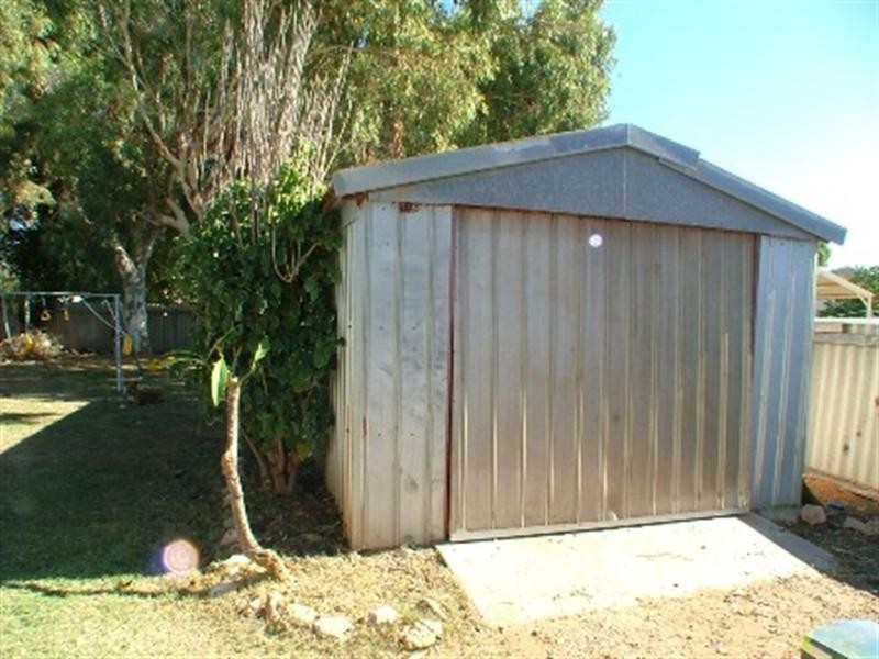 55 Carey Street, Carnarvon WA 6701