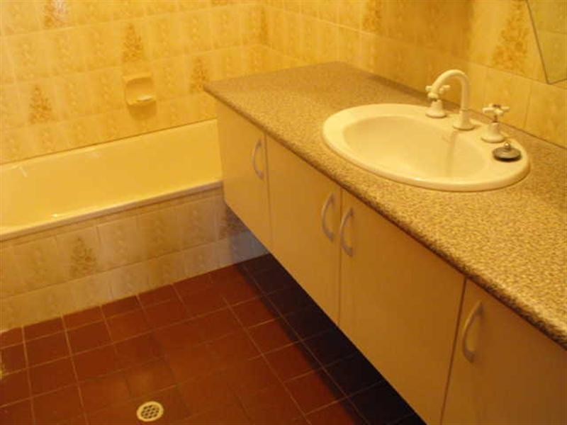 14 Shallcross Street, Carnarvon WA 6701