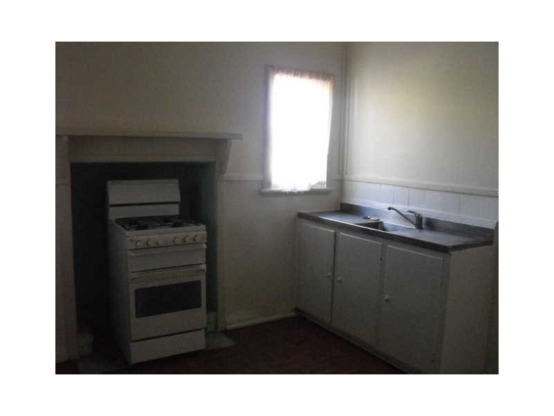 4 Crossland Street, Carnarvon WA 6701