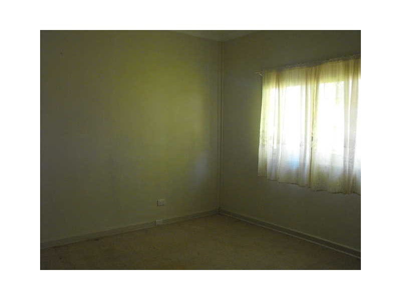 4 Crossland Street, Carnarvon WA 6701