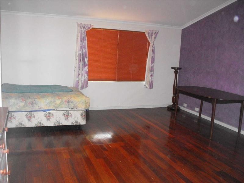 4 Young Street, Carnarvon WA 6701