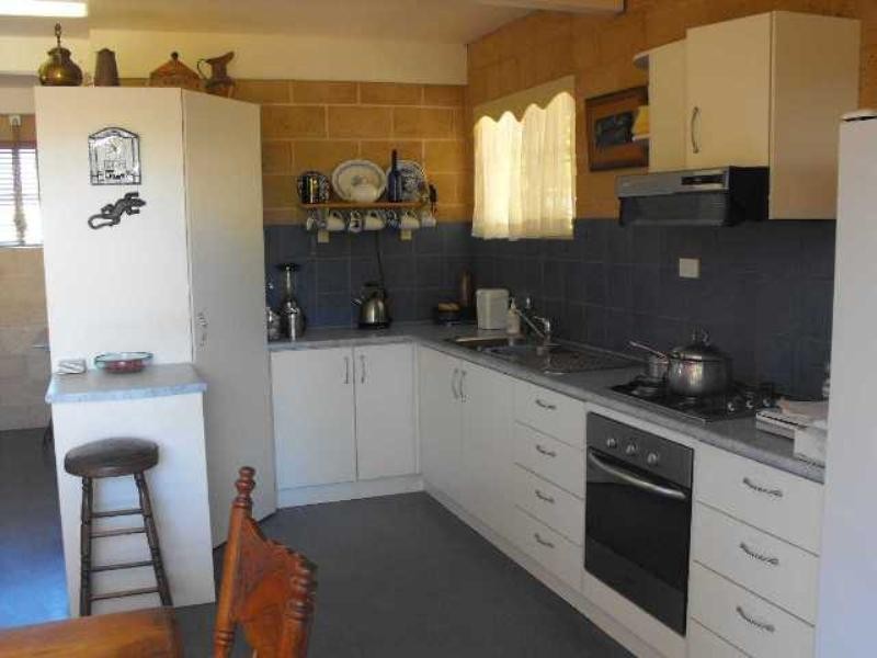 11 William Street, Carnarvon WA 6701