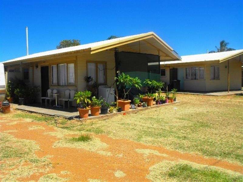 79 Angelo Street, Carnarvon WA 6701