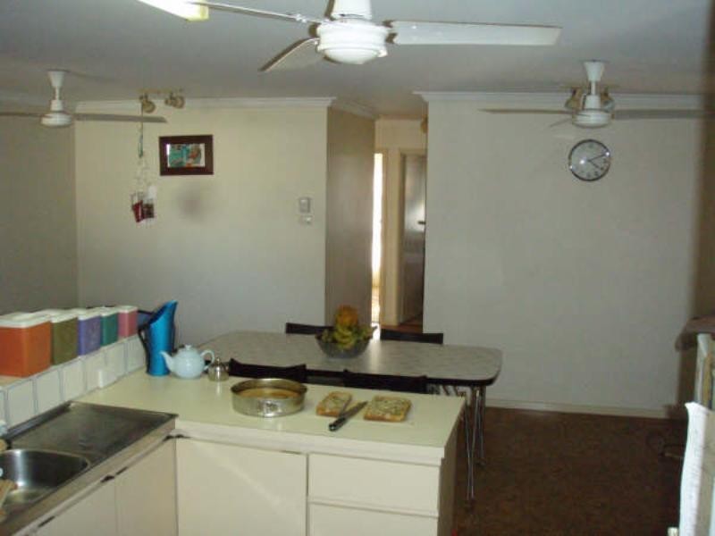 14 A Tuckey Court, Carnarvon WA 6701