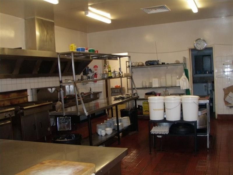 18 Francis Street, Carnarvon WA 6701