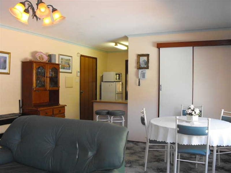 5 Johnston Street, Carnarvon WA 6701