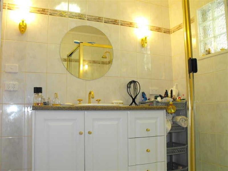 5 Johnston Street, Carnarvon WA 6701