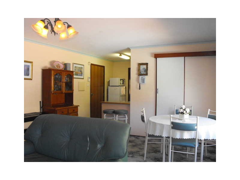 5 Johnston Street, Carnarvon WA 6701